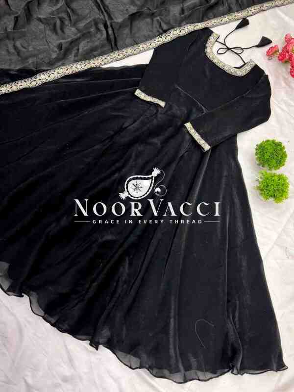 Heavy Designer Party Wear Gown & Dupatta Set with Multy Thread Embroidery Sequence Work - Image 4