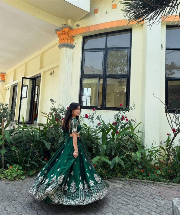 Buy Jimi Choo Semi-Stitched Lehenga with Thread & Sequence Work - Image 3