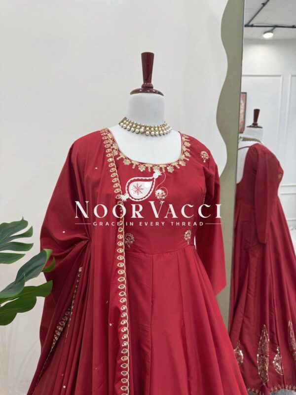 Buy Natural Crepe Anarkali Set with Thread & Sequence Work - Image 5