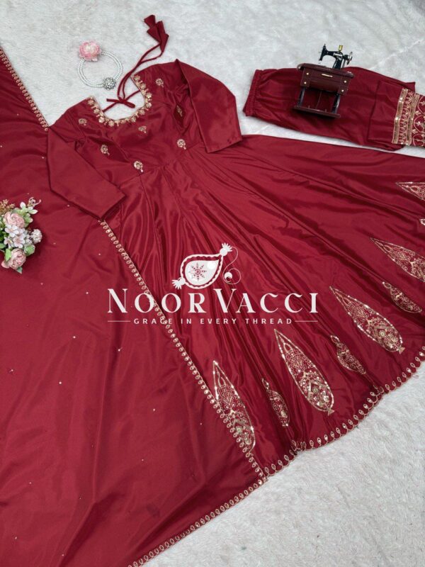 Buy Natural Crepe Anarkali Set with Thread & Sequence Work - Image 7
