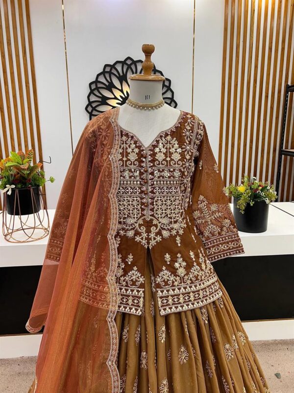 Buy Star Georgette Embroidered Lehenga Set with Dupatta - Image 4