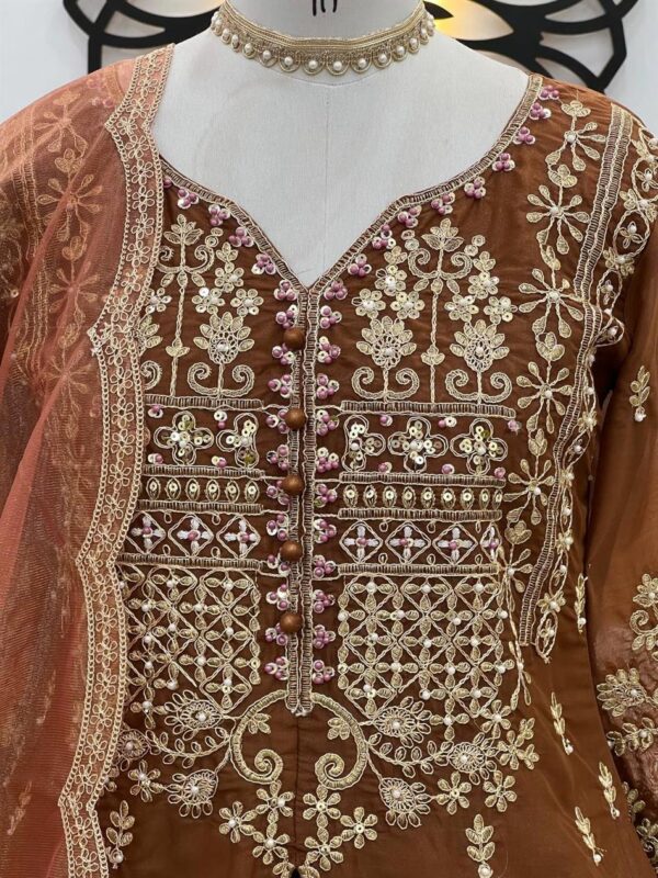 Buy Star Georgette Embroidered Lehenga Set with Dupatta - Image 6