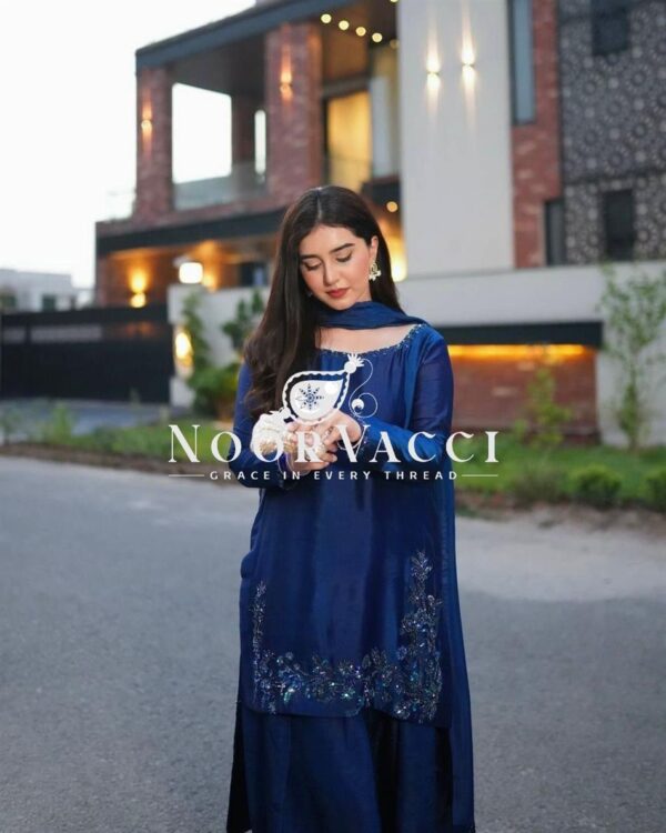 Buy Natural Crepe Farshi Suit with Beads & Thread Work Dupatta - Image 5
