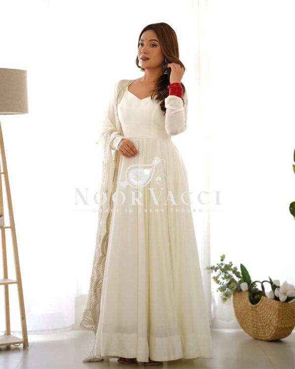 Shop Romansilk Chanderi Embroidered Anarkali Set with Dupatta and Pant - Image 7