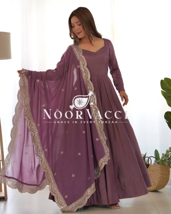 Buy Romansilk Chanderi Embroidered Anarkali Set with Dupatta and Pant - Image 6