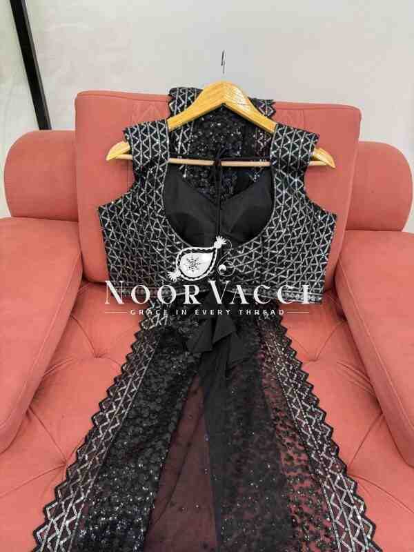 Soft Net Sequin Work Designer Saree with Matching Blouse - Image 4