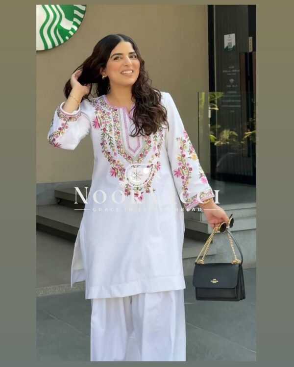 Buy Natural Crepe Silk Embroidered Set with Farshi Pant & Dupatta - Image 2