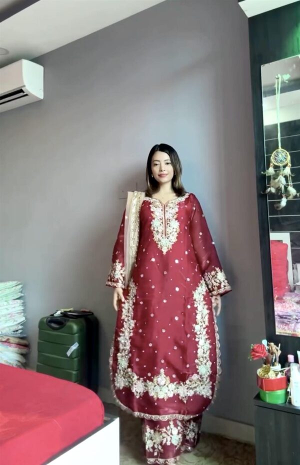 Buy Jimmy Choo Embroidered Top & Plazzo Set with Diamond & Moti Work + Net Dupatta - Image 9
