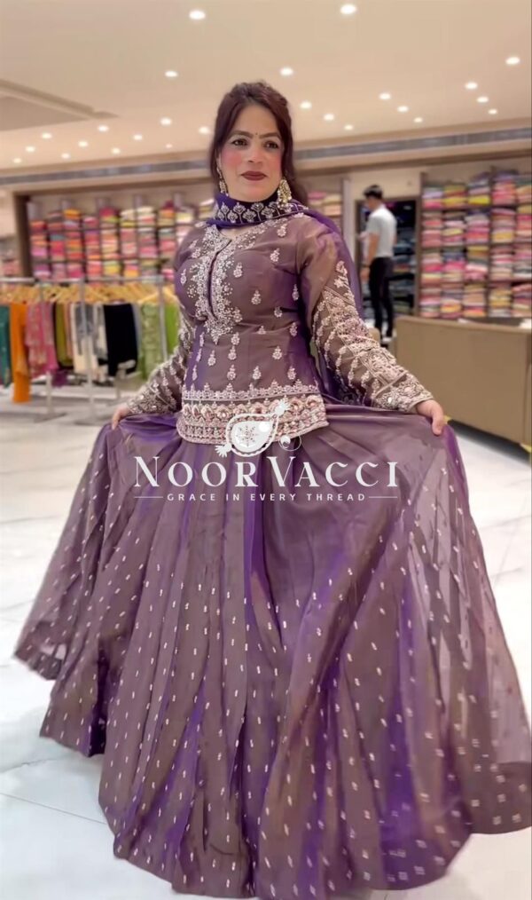 Buy Simmer Silk Embroidered Lehenga Set with Net Dupatta - Image 4