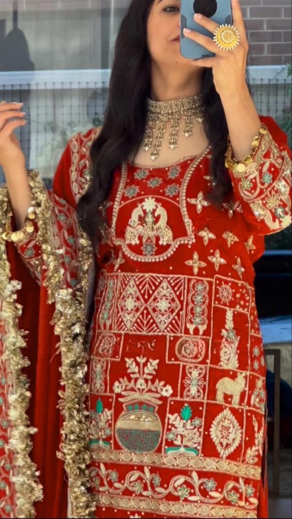 Natural Crepe Embroidered Dhoti Salwar Set - Image 3