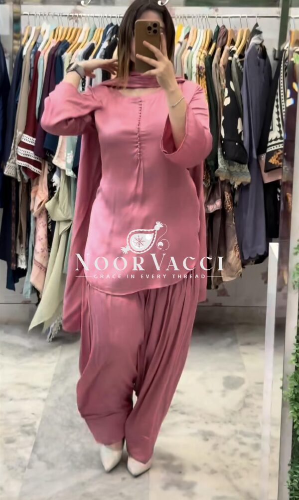 Buy Natural Crepe Silk Top with Farshi Salwar and Dupatta - Image 2