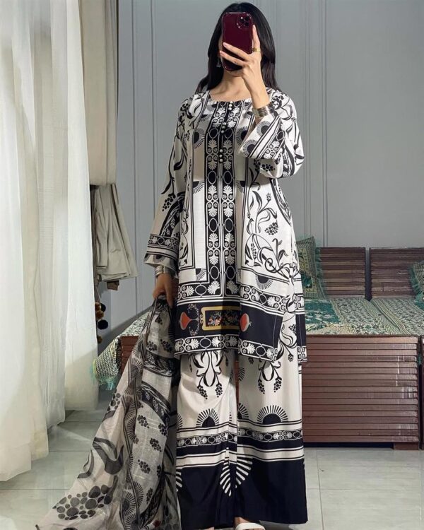 Elegant Digital Print Co-ord Set with Dupatta in Pure Natural Crepe
