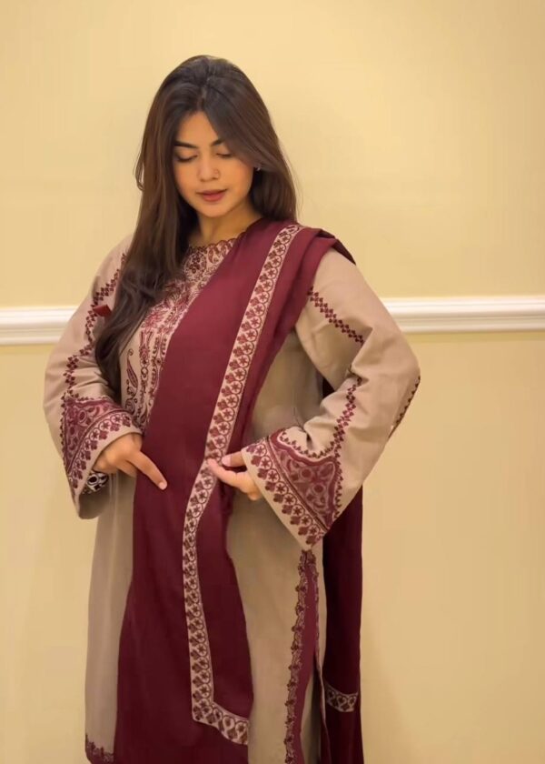 Buy Faux Georgette Embroidered Farshi Pant Set with Dupatta - Image 5