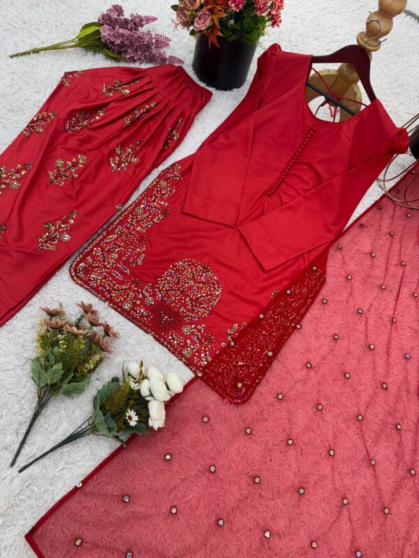Buy Natural Crep Silk Embroidered Farshi Pant Set with Dupatta - Image 13