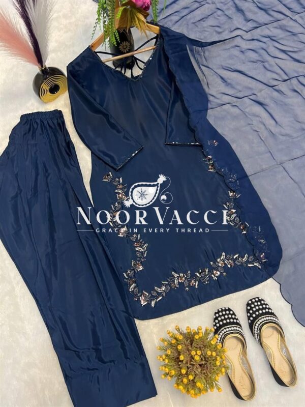 Buy Crepe Silk Embroidered Top with Farshi Salwar and Organza Dupatta - Image 3