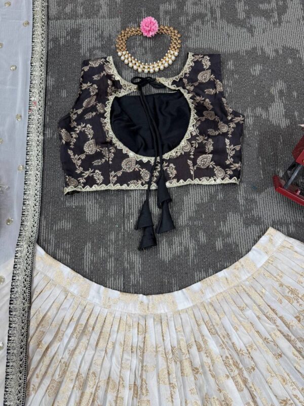 Buy Jacquard Embroidered Lehenga Set with Fancy Georgette Dupatta - Image 5