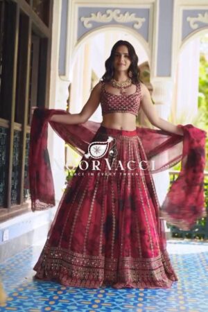 Shop Tabby Organza Embroidered Lehenga Set with Lace Dupatta