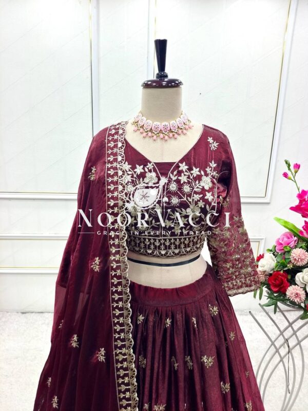 Shop Pure Fendy Silk Embroidered Lehenga Choli Set with Dupatta - Image 3