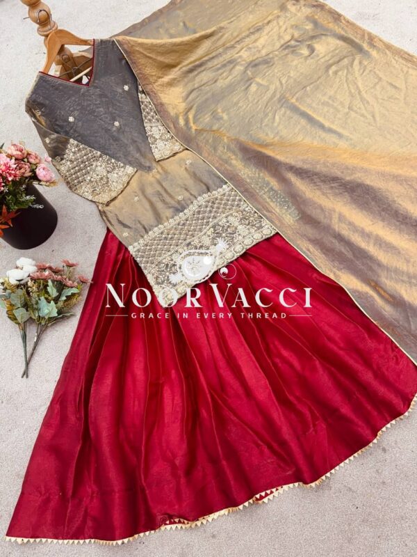 Shop Fendi Crush Embroidered Top with French Crepe Silk Lehenga & Dupatta - Image 6