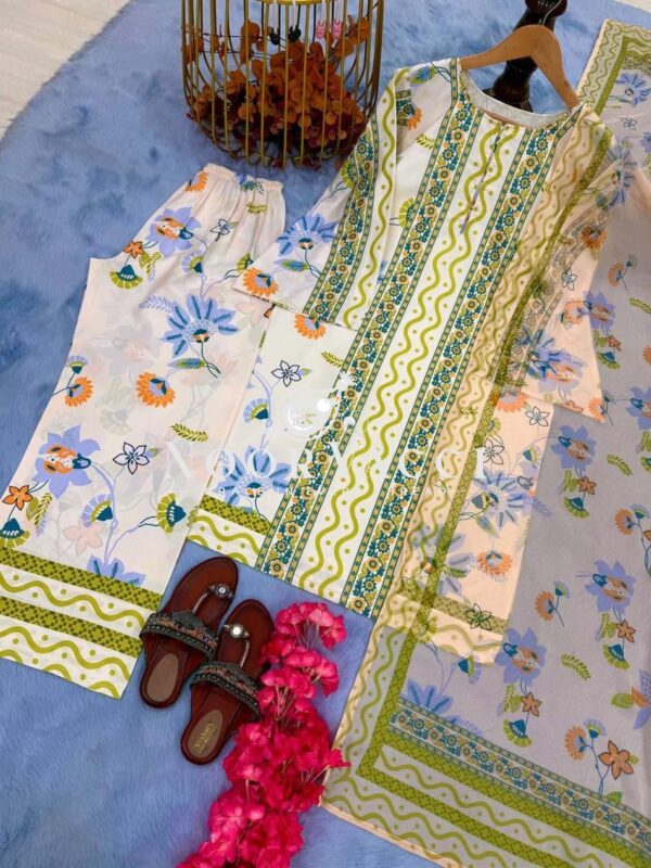 Buy Designer Natural Crepe Co-ords Set with Digital Print & Dupatta - Image 4