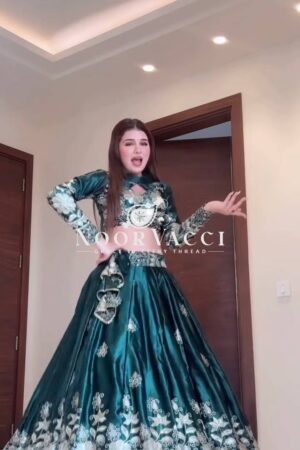 Shop Jimi Choo Embroidered Lehenga Set with Lace Border Dupatta