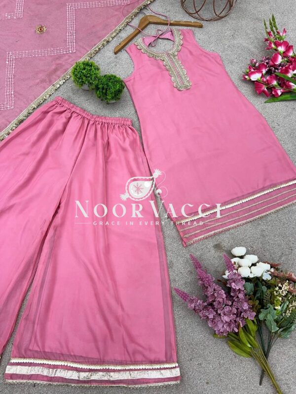 Buy Tabby Organza Embroidered Kurta Set with Sharara & Dupatta - Image 8