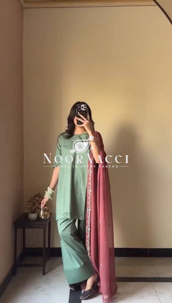 Shop Natural Crepe Thread Work Top with Farshi Salwar & Dupatta Set - Image 5