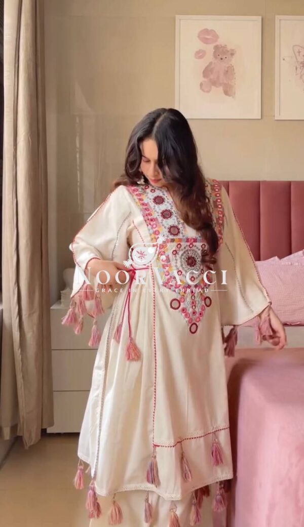 Buy Rakhi Special Khadi Cotton Embroidered Co-ord Set - Image 7