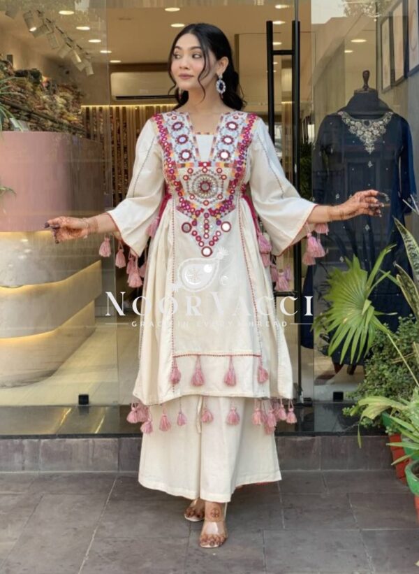 Buy Rakhi Special Khadi Cotton Embroidered Co-ord Set - Image 2