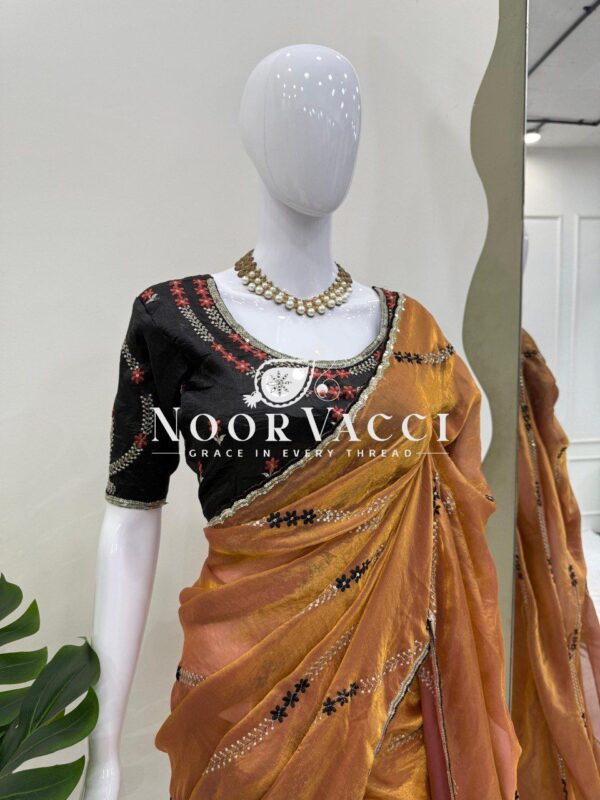 Buy Fendy Silk Saree with Thread and Sequence Work & Gold Crush Blouse - Image 4